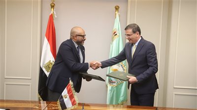 وزير الزراعة يوقع اتفاقية تجديد استضافة مصر للمركز الدولي للأسماك