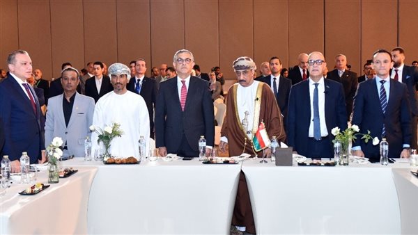 الاستثمارات العُمانية