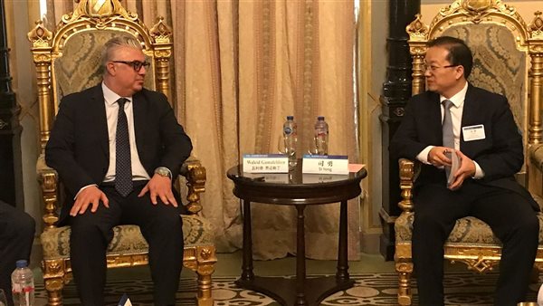 رئيس اقتصادية قناة