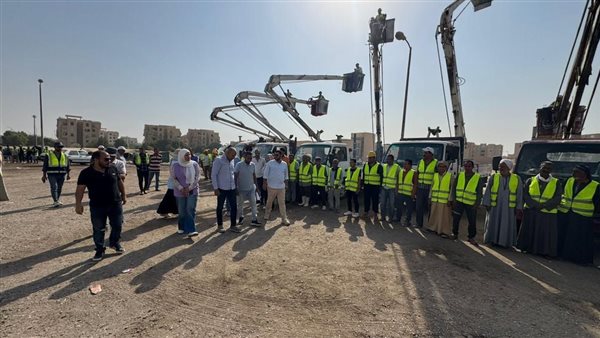 وزير الإسكان يتفقد