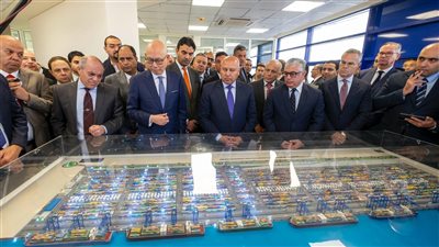 كامل الوزير: إنجاز ميناء السخنة يعكس إرادة مصرية لا تعرف المستحيل