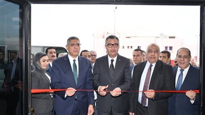 وزير التموين ومحافظ الجيزة يطلقان فرعًا جديدًا لمنافذ «كاري أون» بمدينة الإنتاج الإعلامي