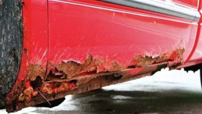 عدو عربيتك الأول في الشتاء.. إزاي تحمي عربيتك من البارومة