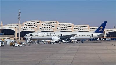 السعودية تطرح مطارات أبها والطائف والقصيم وحائل أمام القطاع الخاص 