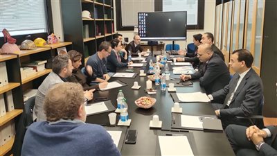 وزير العمل يبحث تعزيز استقدام وتأهيل العمالة المصرية للعمل في قطاع التشييد والبناء بإيطاليا
