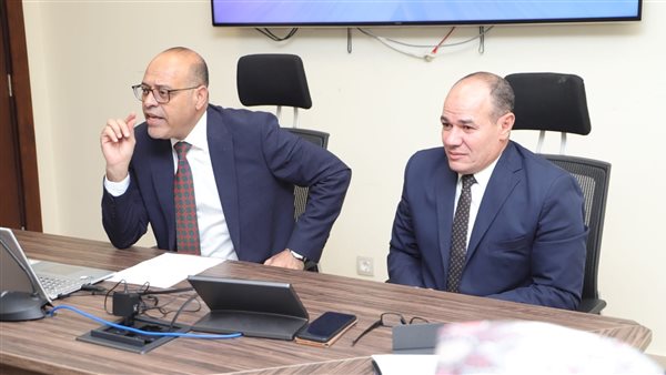 وزير العمل يشهد انطلاق