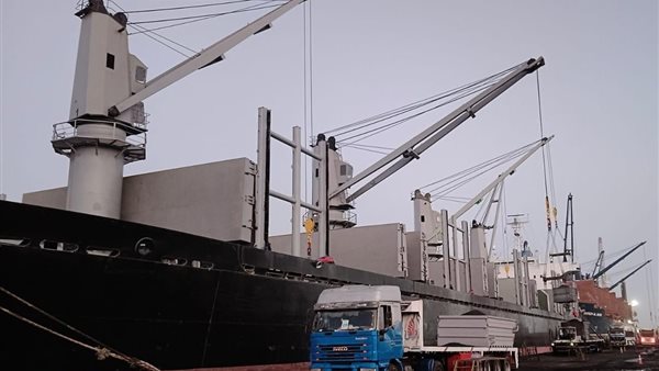 أول شحنة من إنتاج