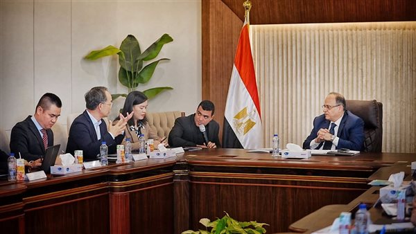 لقاء رئيس هيئة الدواء