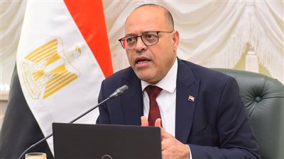 وزير العمل يوجّه بصرف 200 ألف جنيه لكل أسرة متوفى و20 ألفًا لكل مصاب