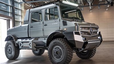 الهدية الأغلى في عيد ميلادها الـ 80.. مرسيدس تكشف عن شاحنة Unimog الفاخرة