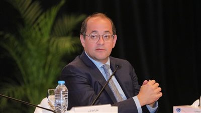 كجوك في دافوس: قطاعات الصناعة والسياحة والصادرات تتحسن.. ونتطلع لتوسيع شراكتنا مع البنك الأوروبي