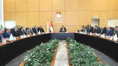 الشربيني يتابع تنفيذ منطقة الأعمال المركزية بالعاصمة الجديدة وأبراج “داون تاون” بالعلمين الجديدة