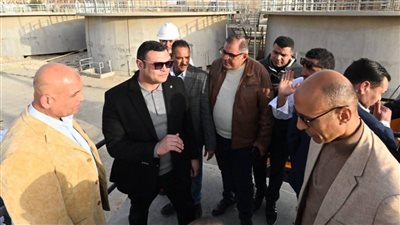 وزير الإسكان يتفقد مشروع رفع كفاءة محطة تنقية مياه الشرب بمدينة الشيخ زايد