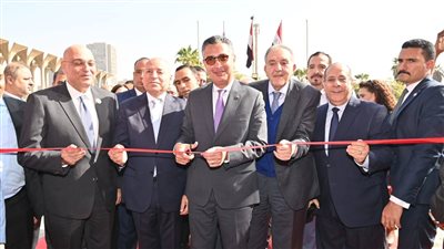 افتتاح معرض 