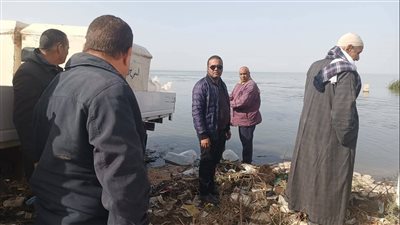 بحيرة وادي الريان تشهد إنزال 460 ألف وحدة زريعة طوبار لدعم المخزون السمكي