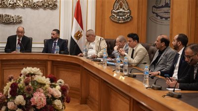 ضخ مليار جنيه جديد للمستلزمات الطبية.. 