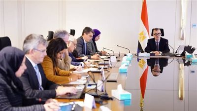 وزير التخطيط يبحث مع بعثة البنك الدولي تعزيز الشراكة الاستراتيجية مع مصر