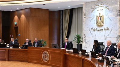 رئيس الوزراء يتابع مستجدات الموقف التنفيذي والمالي للمرحلة الأولى للمبادرة الرئاسية 