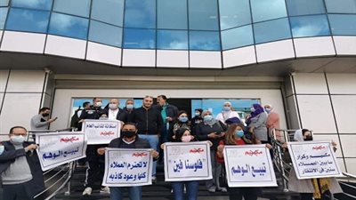 أزمة تسليم تضرب مشروعات مكسيم في الساحل الشمالي.. آلاف العملاء يطالبون بحلول عاجلة