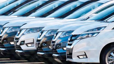 اضطرابات سوق السيارات في مصر.. موجة زيادات مرتقبة وعودة “الأوفر برايس” تضغط على المستهلكين