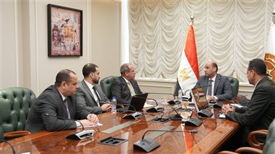 وزير العمل يبحث تأهيل الشباب المصري للعمل في السوق الإيطالي
