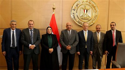 وزير الكهرباء: توحيد قواعد بيانات 33 مليون مشترك واستكمال منظومة الحوكمة لتدعيم أنظمة الرقابة 