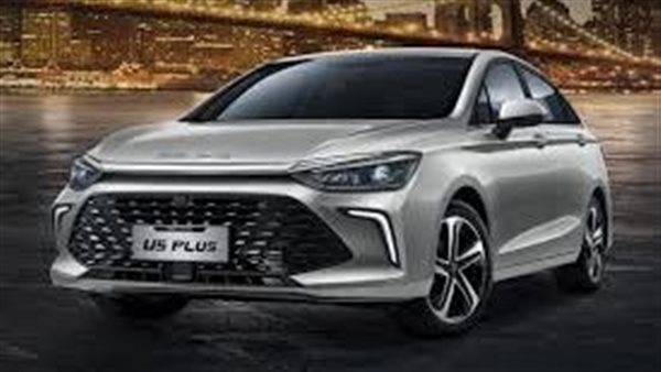 قفزة جديدة في سوق السيارات.. زيادات تصل إلى 100 ألف جنيه     