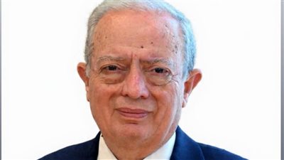 نائب رئيس الوزراء يهنئ الرئيس السيسي بعيد العمال