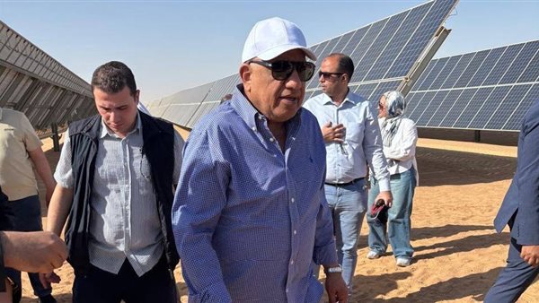 وزير الكهرباء في