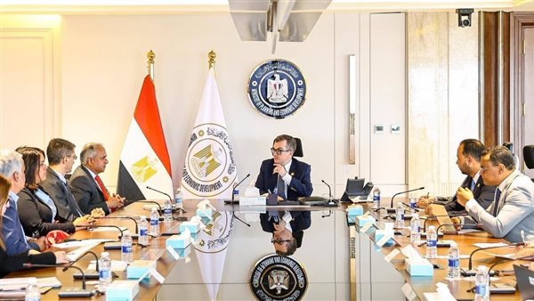 الدكتور أحمد رستم
